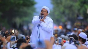 Kritik Bertubi-Tubi Untuk HRS Saat ‘Ceramah Lonte’ di Maulid Nabi