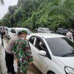 Petugas Gabungan Pos Entry Point Berikan Edukasi dan Himbauan Terkait Disiplin Protokol Kesehatan
