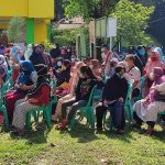 Pemkot Bekasi Laksanakan Operasi Minyak Goreng Subsidi Di Kelurahan Kaliabang Tengah Kecamatan Bekasi Utara
