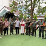 Dandim 0510/Trs dampingi Danrem 052 Wkr dan Romo Felix menyambut Kardinal di St.Odelia
