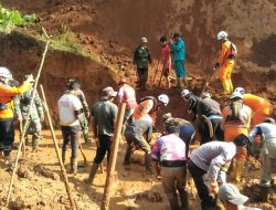 Evakuasi Korban Longsor Sindulang, Cimanggung Berhasil Dilakukan Oleh Tim Sar Gabungan