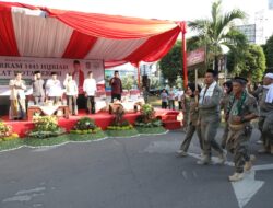Pegawai Pemkot Bekasi Ramaikan Pawai 1 Muharram 1445 H.