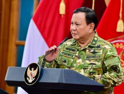 Panglima TNI Hadiri Jamuan Makan Malam Retret Kepala Daerah yang Dipimpin Presiden RI Prabowo Subianto