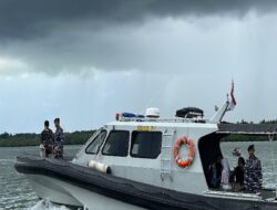 Danlanal Bintan Patroli Laut Amankan Arus Mudik Lebaran di Selat Riau
