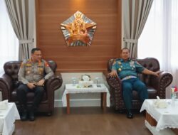 Perkuat Sinergi TNI–Polri, Kapolres Metro Jakarta Utara Sambangi Mako Puspomal TNI AL