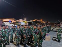 KRI Teluk Banten-516 TNI AL Salurkan Logistik dan Debarkasi Personel di Belawan