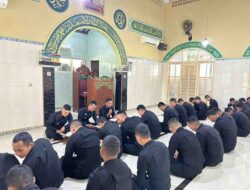 Tadarus Brimob Perkuat Iman di Bulan Ramadan
