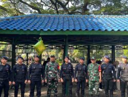 Brimob Kendalikan Lonjakan Pengunjung Ragunan, Wisata Lebaran Berjalan Aman dan Tertib