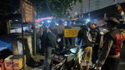 Cegah Tawuran, Polsek Koja Bubarkan Remaja yang Nongkrong Larut Malam