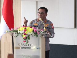 Brimob BKO Polda NTT Bantu Warga Terdampak Gempa di Dua Kabupaten
