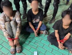 Brimob Polda Metro Jaya Amankan Tiga Terduga Perampasan di Tomang
